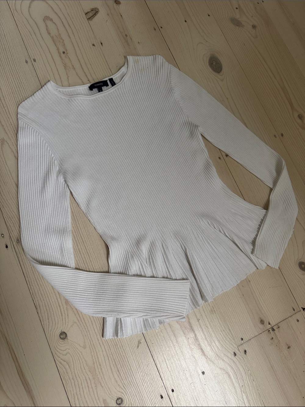 Theory Ribbed Peplum Long-Sleeve Top - White Sz. M